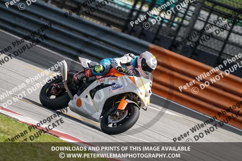 Sepang;event digital images;motorbikes;no limits;peter wileman photography;trackday;trackday digital images